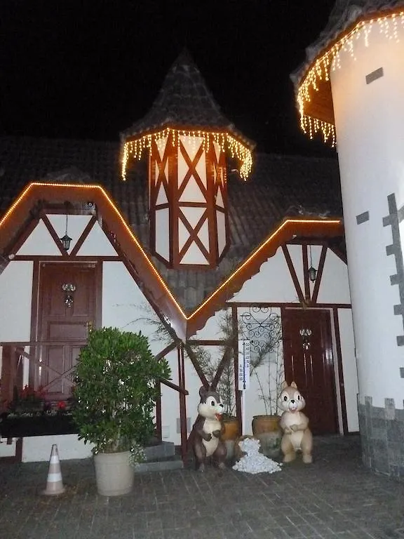 Värdshus Pousada Dos Esquilos Campos do Jordão