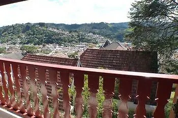 Pousada Dos Esquilos Campos do Jordão Värdshus