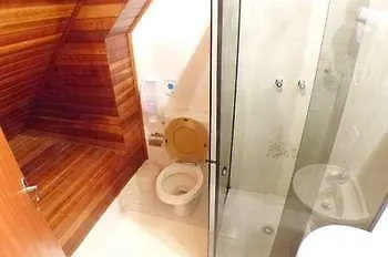 Pousada Dos Esquilos Campos do Jordão Πανδοχείο